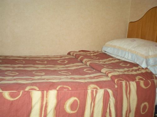 Whin Park Guest House Largs Buitenkant foto